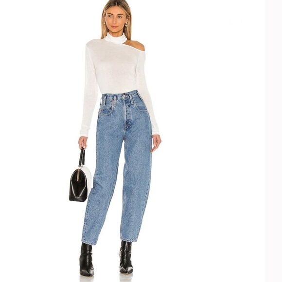 NWT X REVOLVE Penny Long Sleeve Top
One Grey Day - Picture 4 of 8